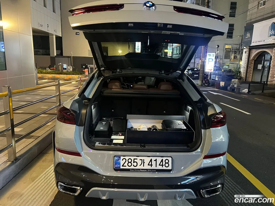 BMW X6 xDrive40i M 2025 — миниатюра 3