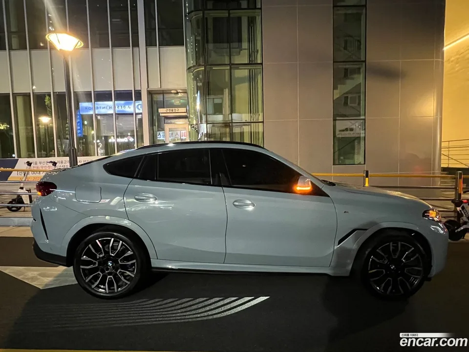 BMW X6 xDrive40i M 2025 — миниатюра 5