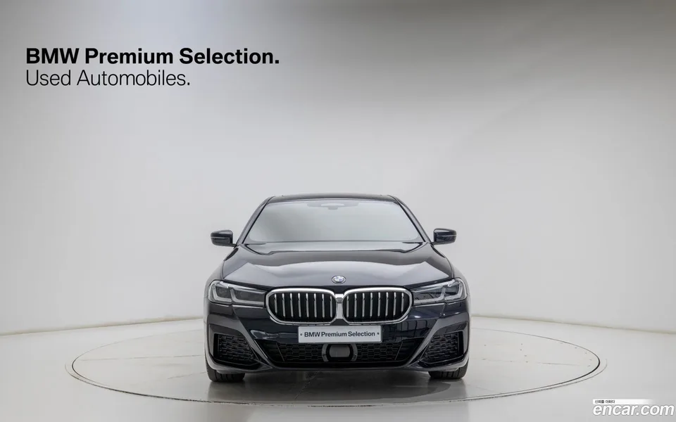 BMW 5 Series 530i M 2023 — thumbnail 3