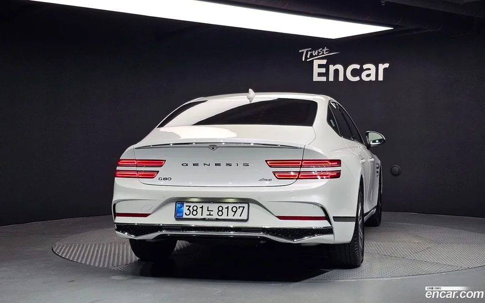 Genesis G80 2.5 AWD 2025 — thumbnail 4