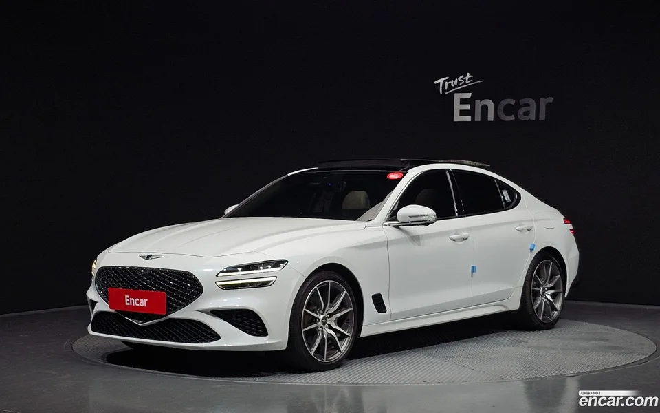 Genesis G70 2.0T 2WD 2022 — photo 1, buy with delivery to Moscow