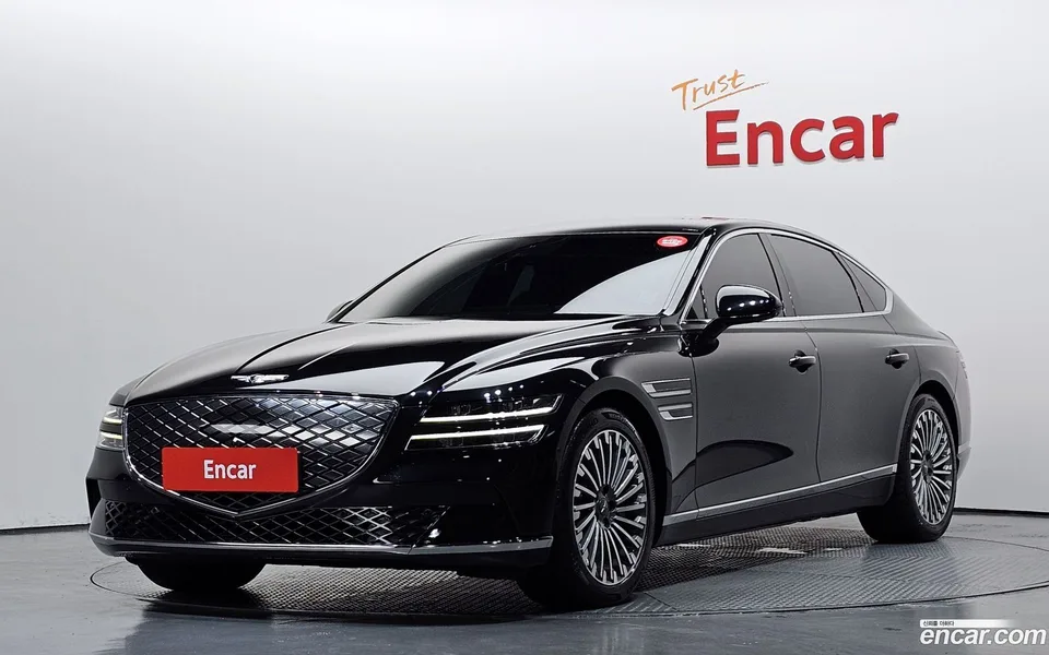 Genesis Electrified G80 e-AWD 2022 — photo 1, buy with delivery to Moscow