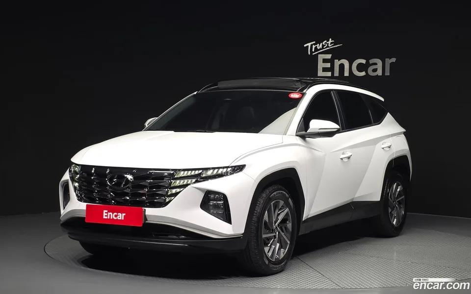 Hyundai Tucson 1.6 2WD 2023 — photo 1, buy with delivery to Moscow