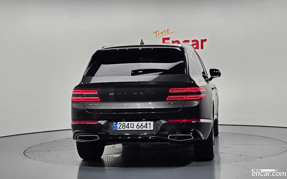 Genesis GV80 3.5T AWD 2023 — thumbnail 4
