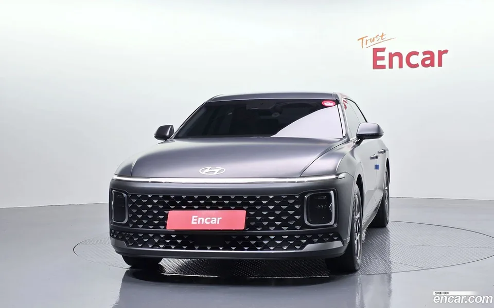 Hyundai Grandeur Hybrid 2023 — thumbnail 3