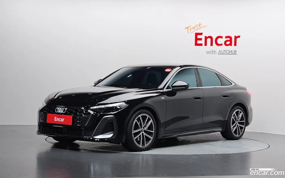 Audi A5 40 TFSI S Line 2025 — photo 1, buy with delivery to Moscow
