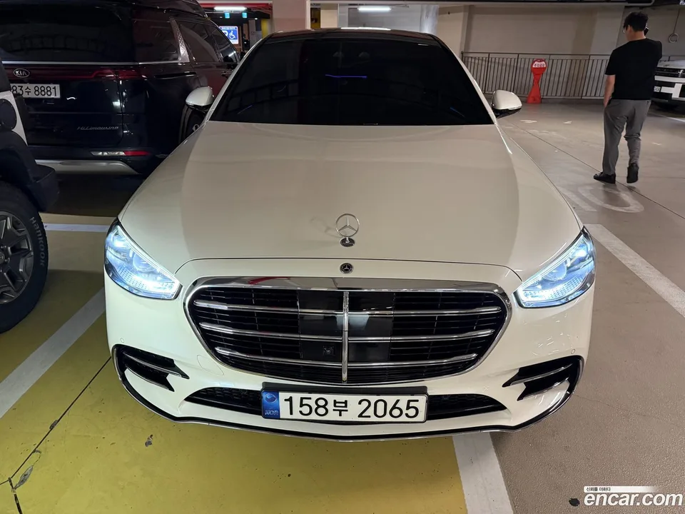 Mercedes-Benz S-Class S400 d 4MATIC 2022 — photo 1, buy with delivery to Moscow