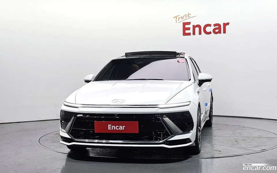 Hyundai Sonata The Edge Hybrid 2023 — thumbnail 3