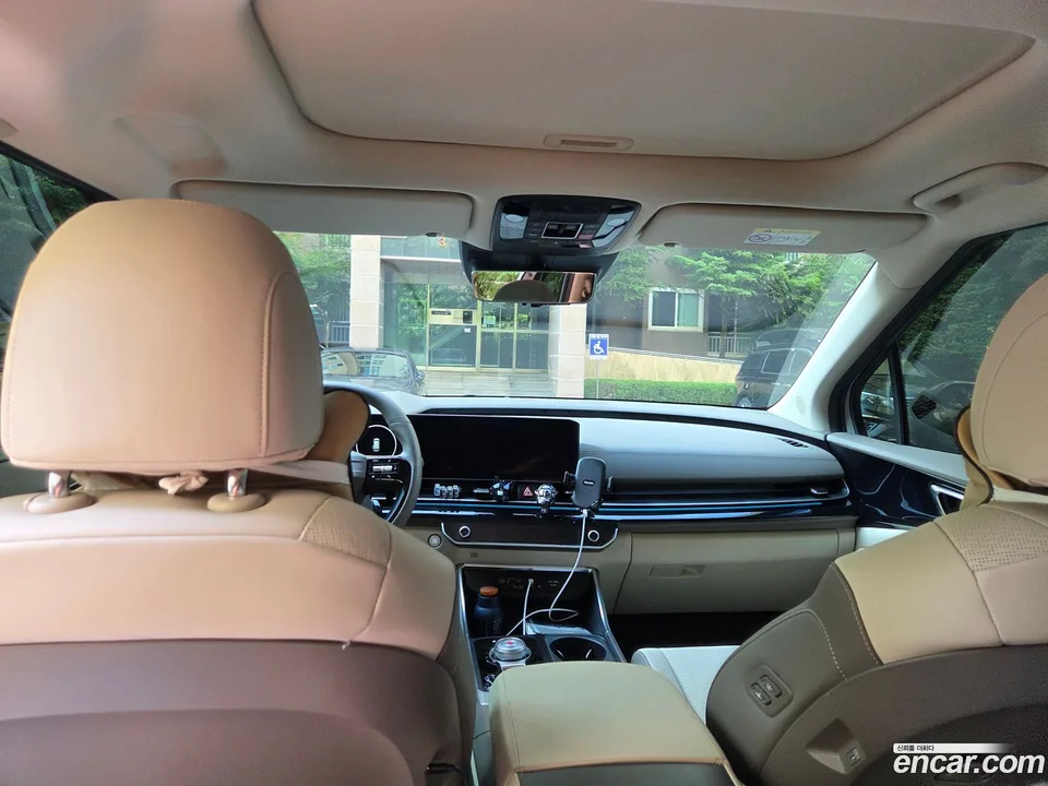 Kia Carnival HEV 9 X Line 2026 — thumbnail 2
