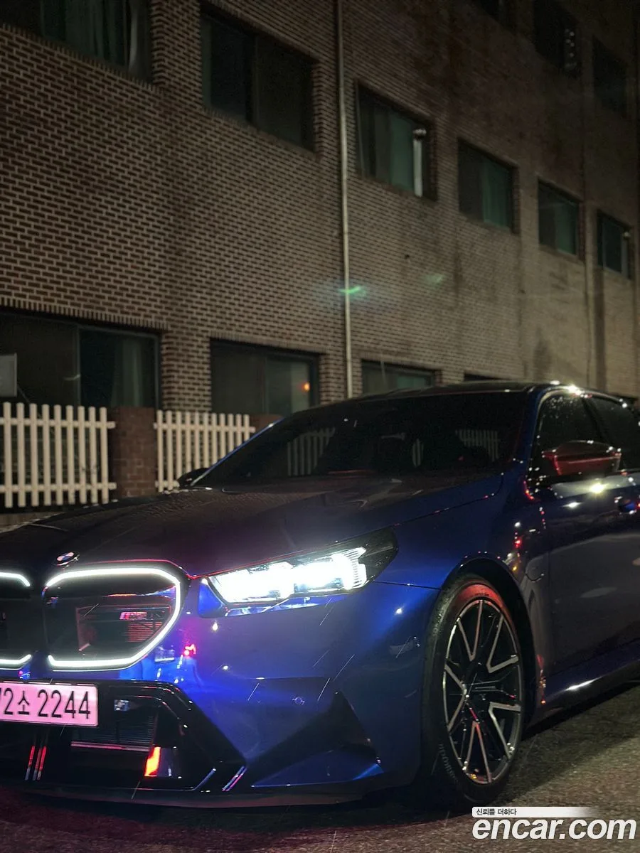 BMW M5 M5 2025 — thumbnail 3