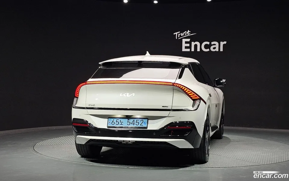 Kia EV6 2022 — thumbnail 4