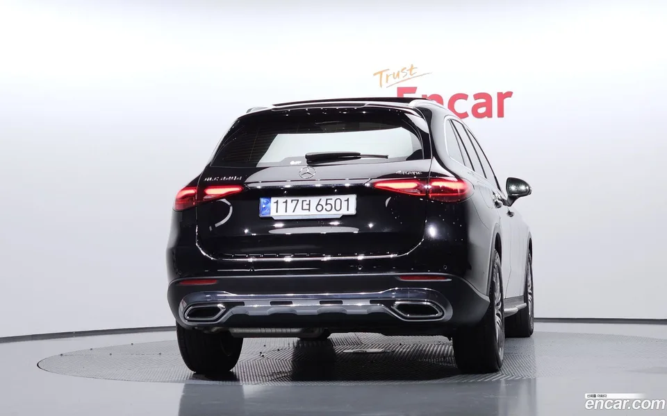 Mercedes-Benz GLC-Class GLC220 d 4MATIC 2023 — thumbnail 4