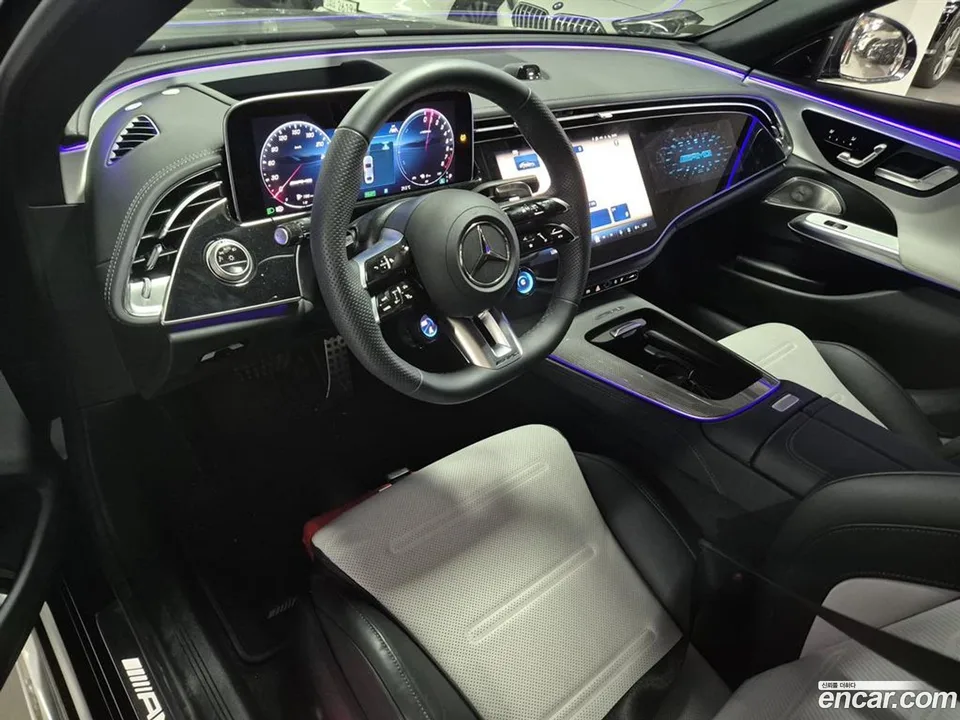 Mercedes-Benz E-Class AMG E53e 4MATIC+ 2025 — thumbnail 2
