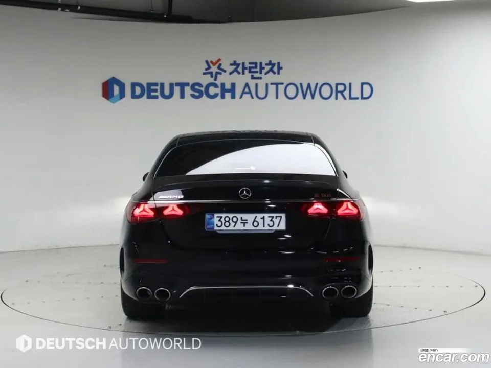 Mercedes-Benz E-Class AMG E53e 4MATIC+ 2025 — thumbnail 4
