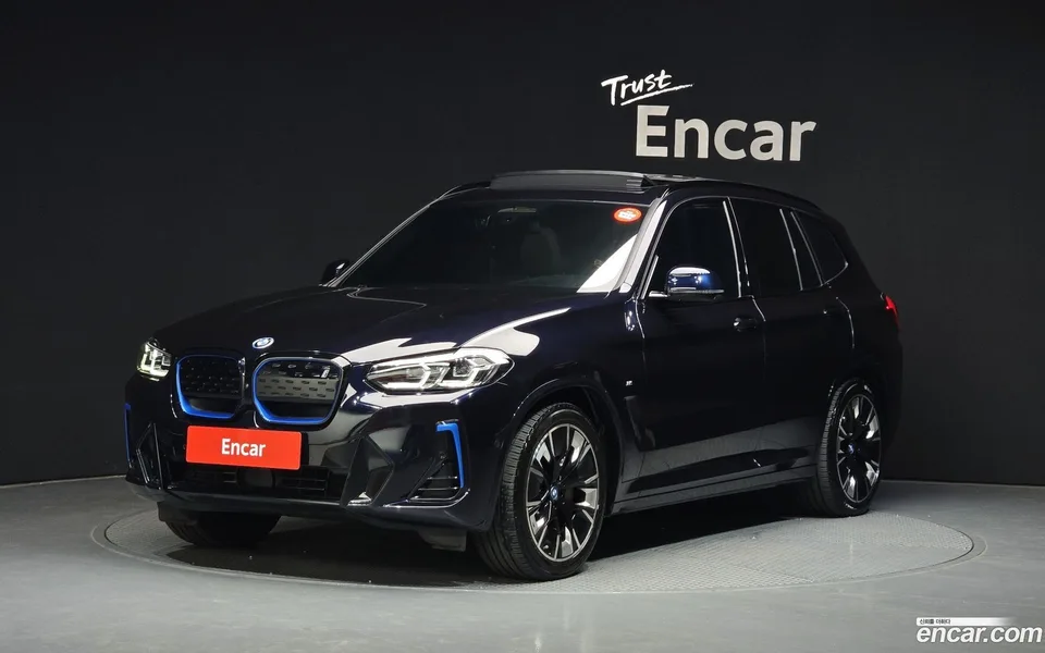 BMW iX3 M 2022 — photo 1, buy with delivery to Moscow