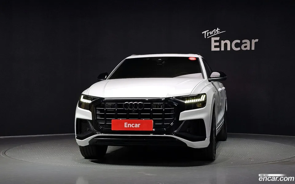 Audi Q8 (4M) 55 TFSI 2022 — thumbnail 3