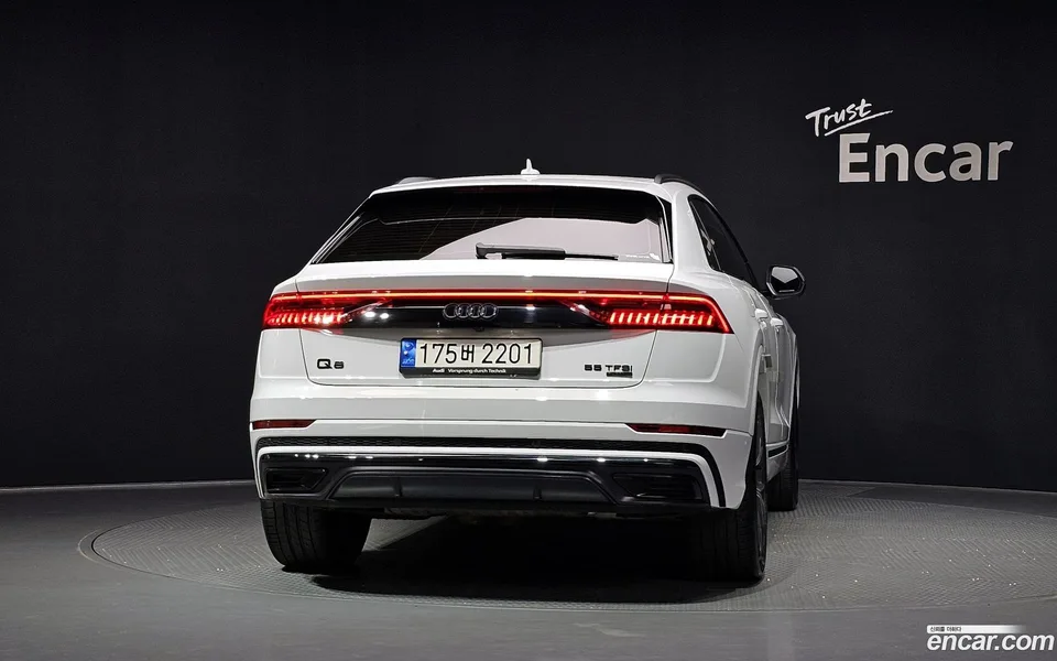 Audi Q8 (4M) 55 TFSI 2022 — thumbnail 4