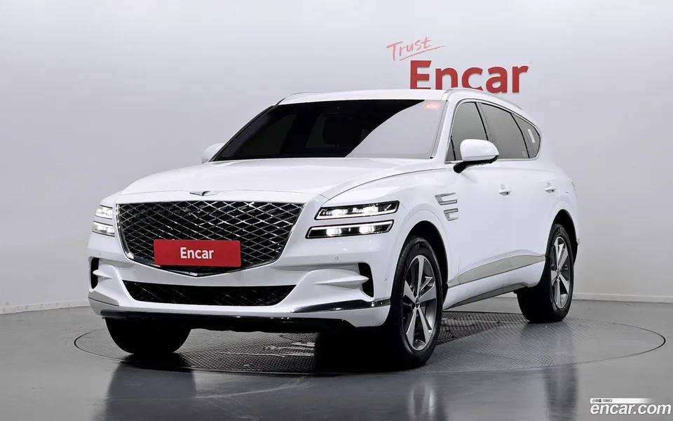 Genesis GV80 2.5T AWD 2023 — photo 1, buy with delivery to Moscow