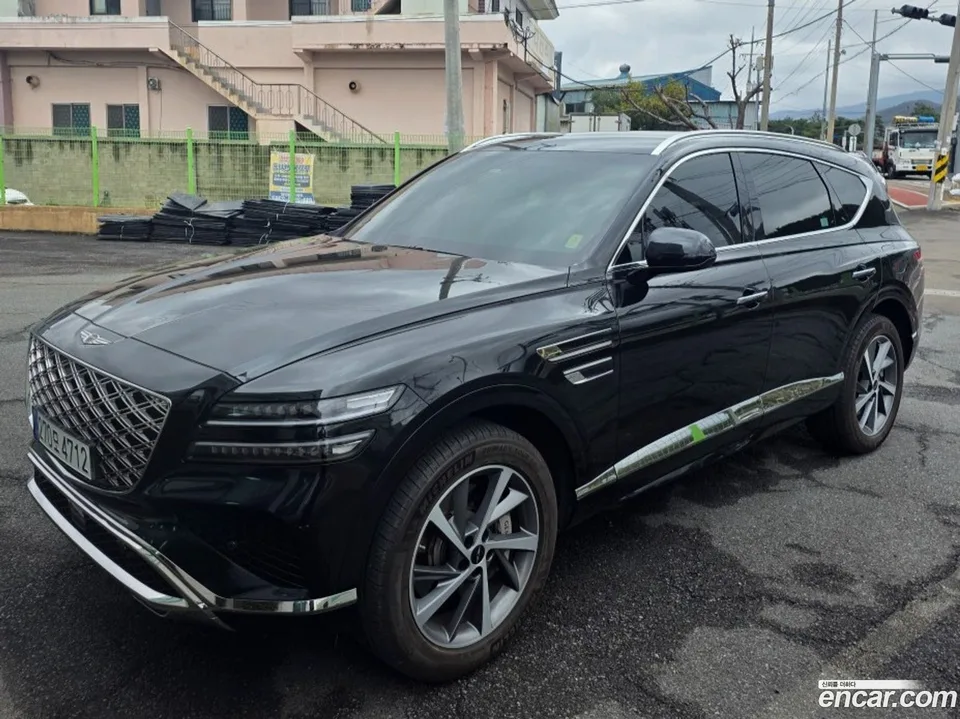 Genesis GV80 2.5T AWD 2024 — photo 1, buy with delivery to Moscow