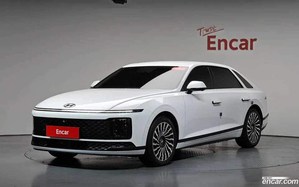 Hyundai Grandeur Hybrid 2026 — photo 1, buy with delivery to Moscow