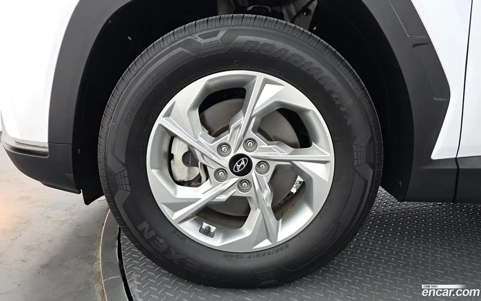Hyundai Tucson 2.0 2WD 2022 — thumbnail 2