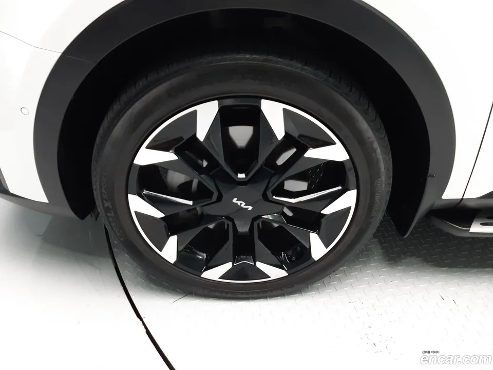 Kia Sorento 2.5T 4WD 2024 — thumbnail 2