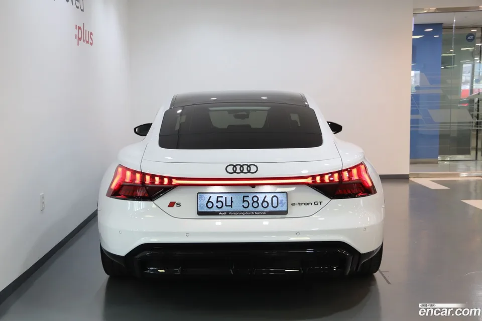 Audi S e- GT GT S 2025 — thumbnail 4