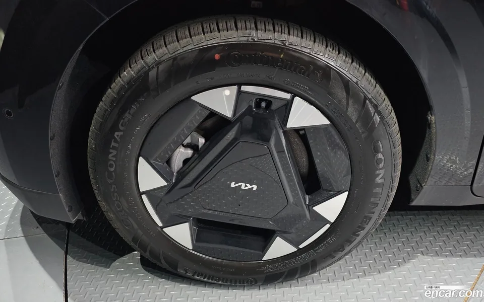 Kia Carnival HEV 9 2025 — thumbnail 5
