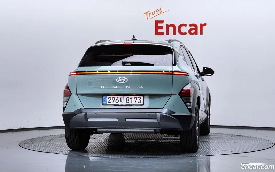 Hyundai Kona 1.6 2WD 2023 — thumbnail 4
