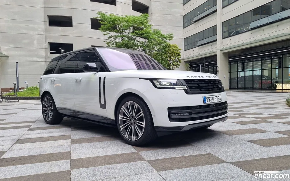 Land Rover Range Rover P530 AB LWB 2023 — thumbnail 3