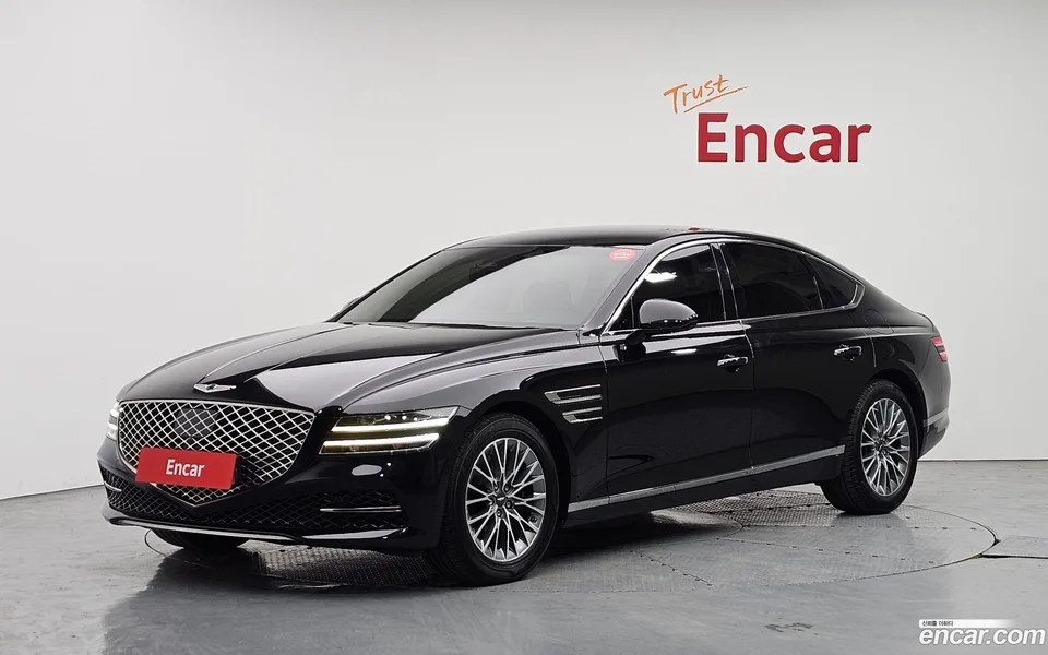 Genesis G80 2.5 AWD 2023 — photo 1, buy with delivery to Moscow