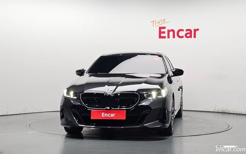 BMW 5 Series 523d xDrive M 2026 — thumbnail 3