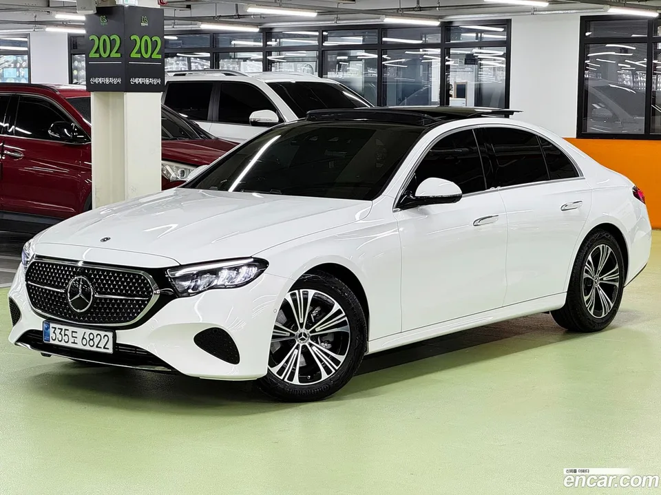 Mercedes-Benz E-Class E200 2025 — photo 1, buy with delivery to Moscow