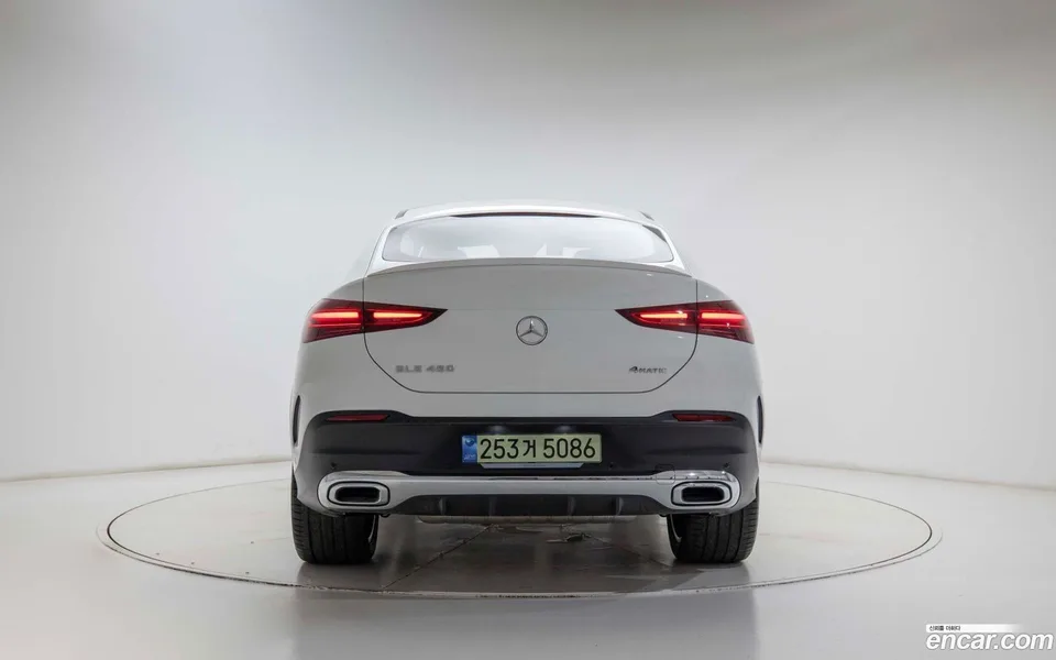 Mercedes-Benz GLE-Class GLE450 4MATIC 2025 — миниатюра 4