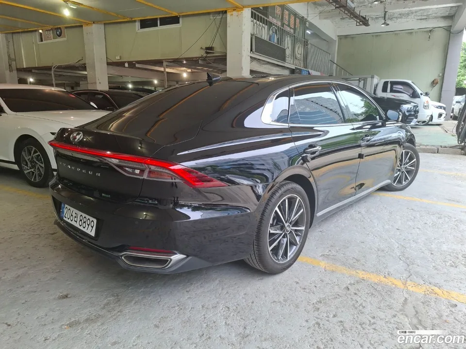 Hyundai Grandeur IG 2.5 2022 — thumbnail 4