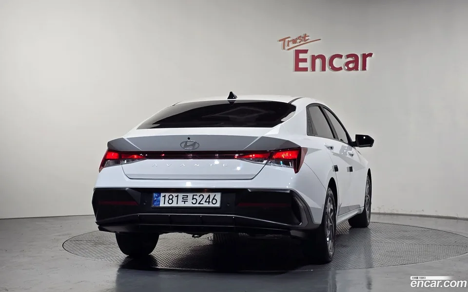 Hyundai Avante CN7 1.6 2023 — thumbnail 4