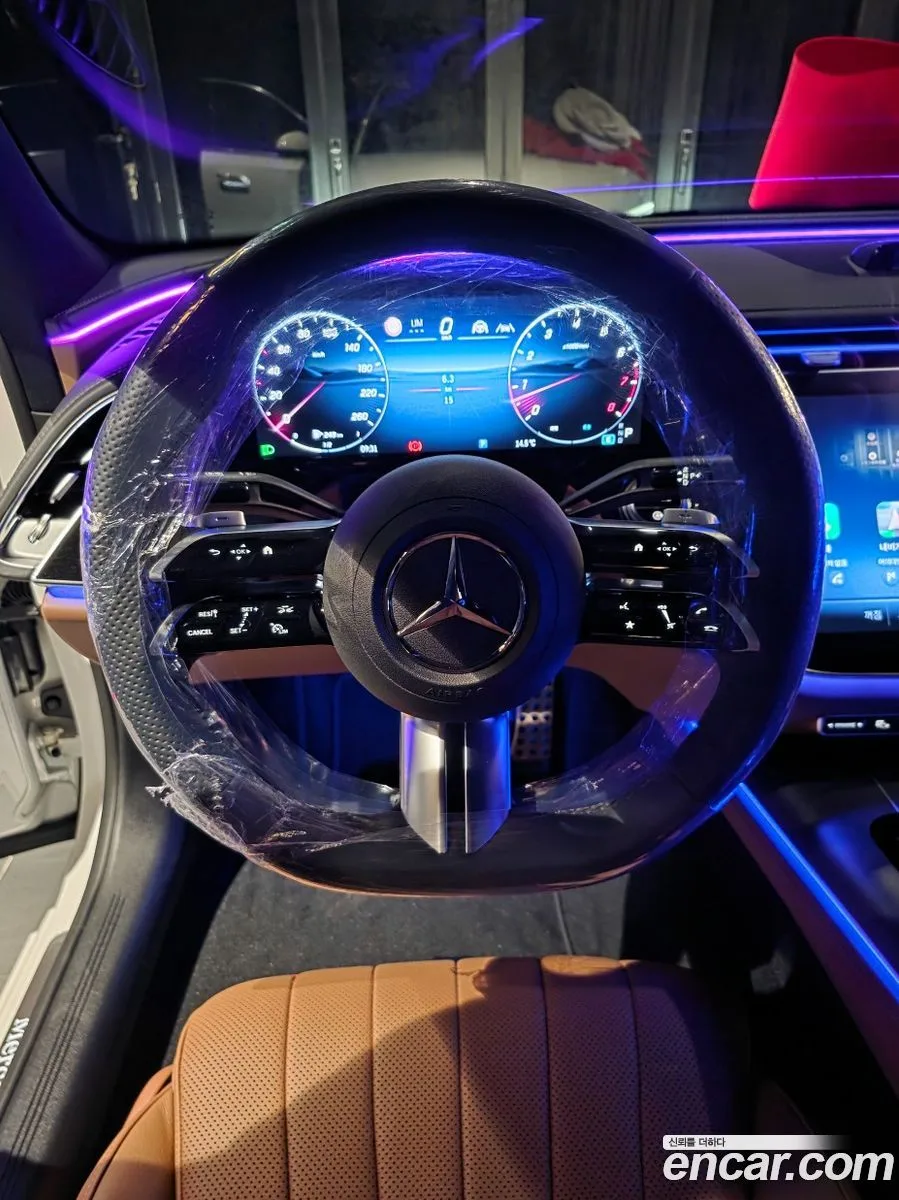 Mercedes-Benz E-Class E300 4MATIC AMG Line 2026 — thumbnail 3