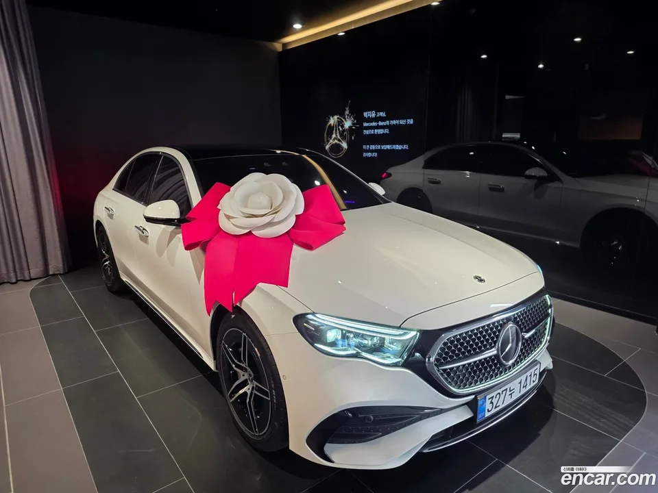 Mercedes-Benz E-Class E300 4MATIC AMG Line 2026 — photo 1, buy with delivery to Moscow