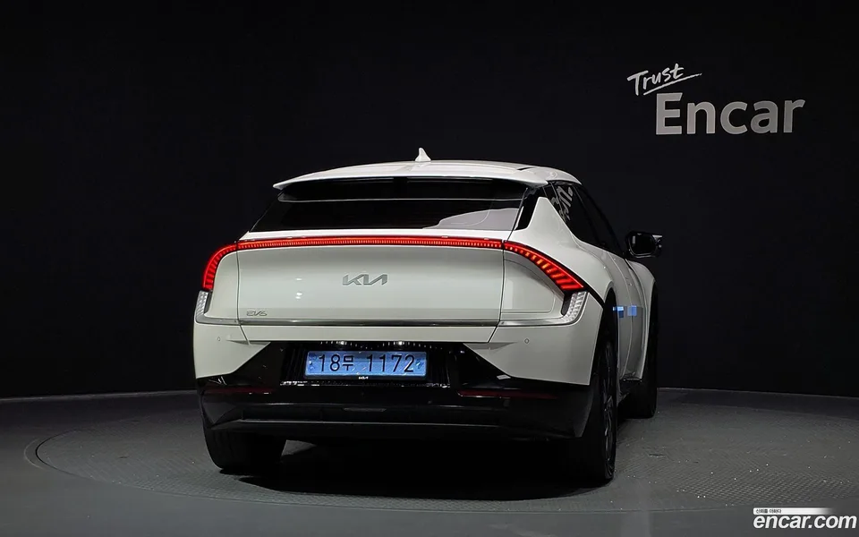 Kia EV6 2022 — thumbnail 4
