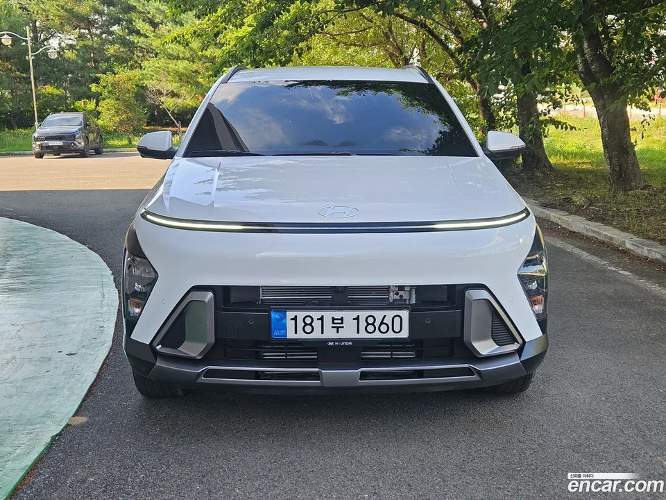 Hyundai Kona 1.6 2WD 2026 — photo 1, buy with delivery to Moscow