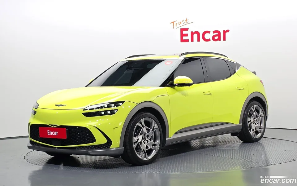 Genesis GV60 AWD 2022 — photo 1, buy with delivery to Moscow