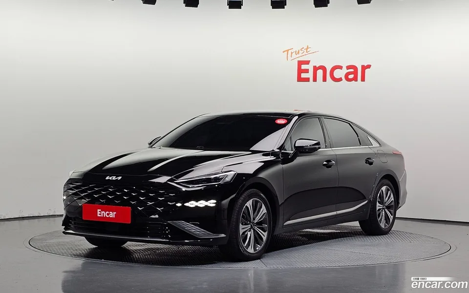 Kia K8 Hybrid 2023 — фото 1, купить с доставкой в Москву