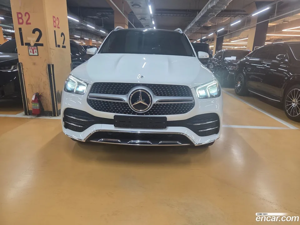 Mercedes-Benz GLE-Class GLE450 4MATIC 2023 — thumbnail 3