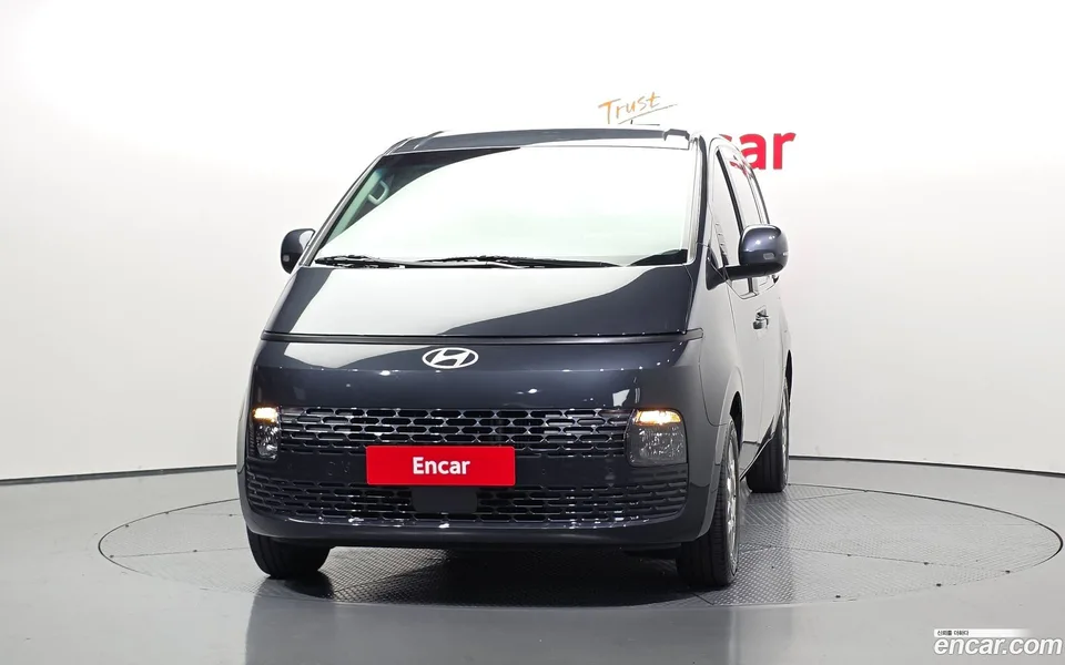 Hyundai Staria HEV 1.6 3 2024 — thumbnail 3