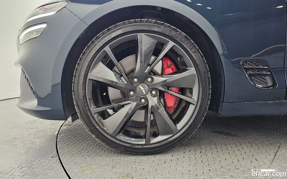 Genesis G70 2.0T 2WD 2022 — thumbnail 2