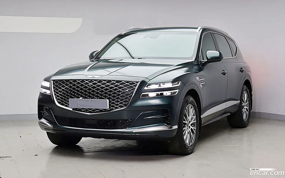 Genesis GV80 2.5T 2WD 2022 — photo 1, buy with delivery to Moscow