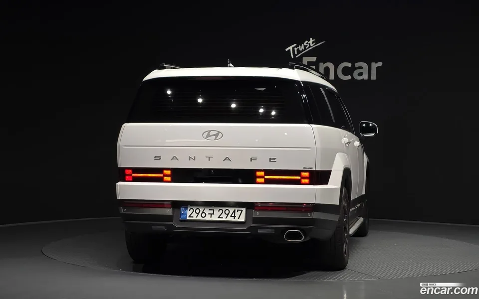 Hyundai SantaFe 2.5T 4WD 2023 — thumbnail 4
