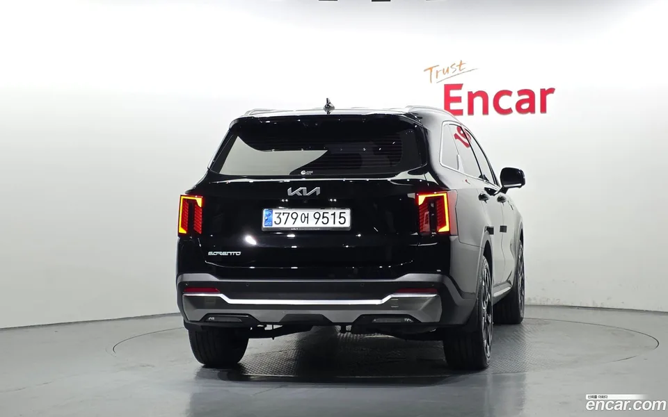 Kia Sorento 2.5T 2WD 2023 — thumbnail 4