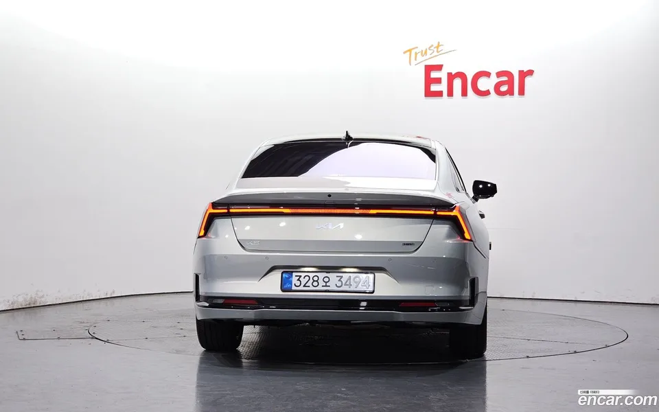 Kia K8 Hybrid 2025 — thumbnail 4