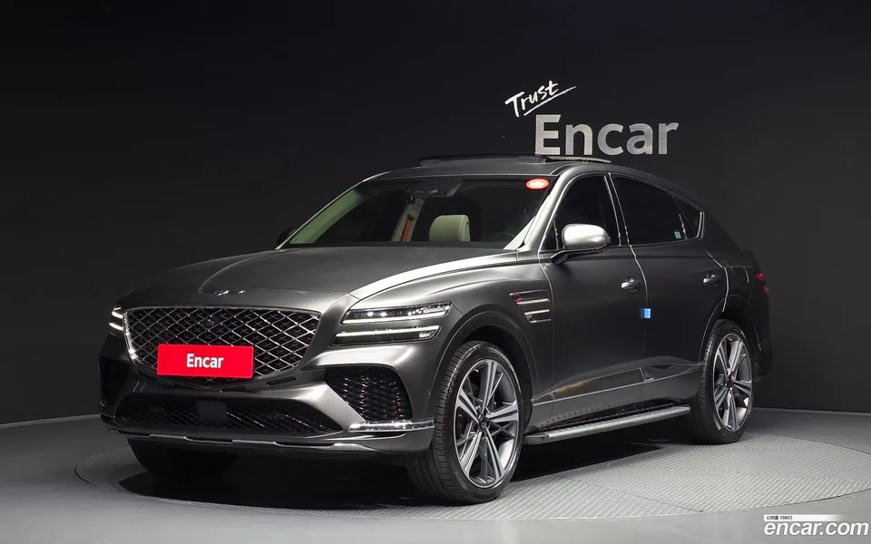 Genesis GV80 Coupe 2.5T AWD 2024 — photo 1, buy with delivery to Moscow
